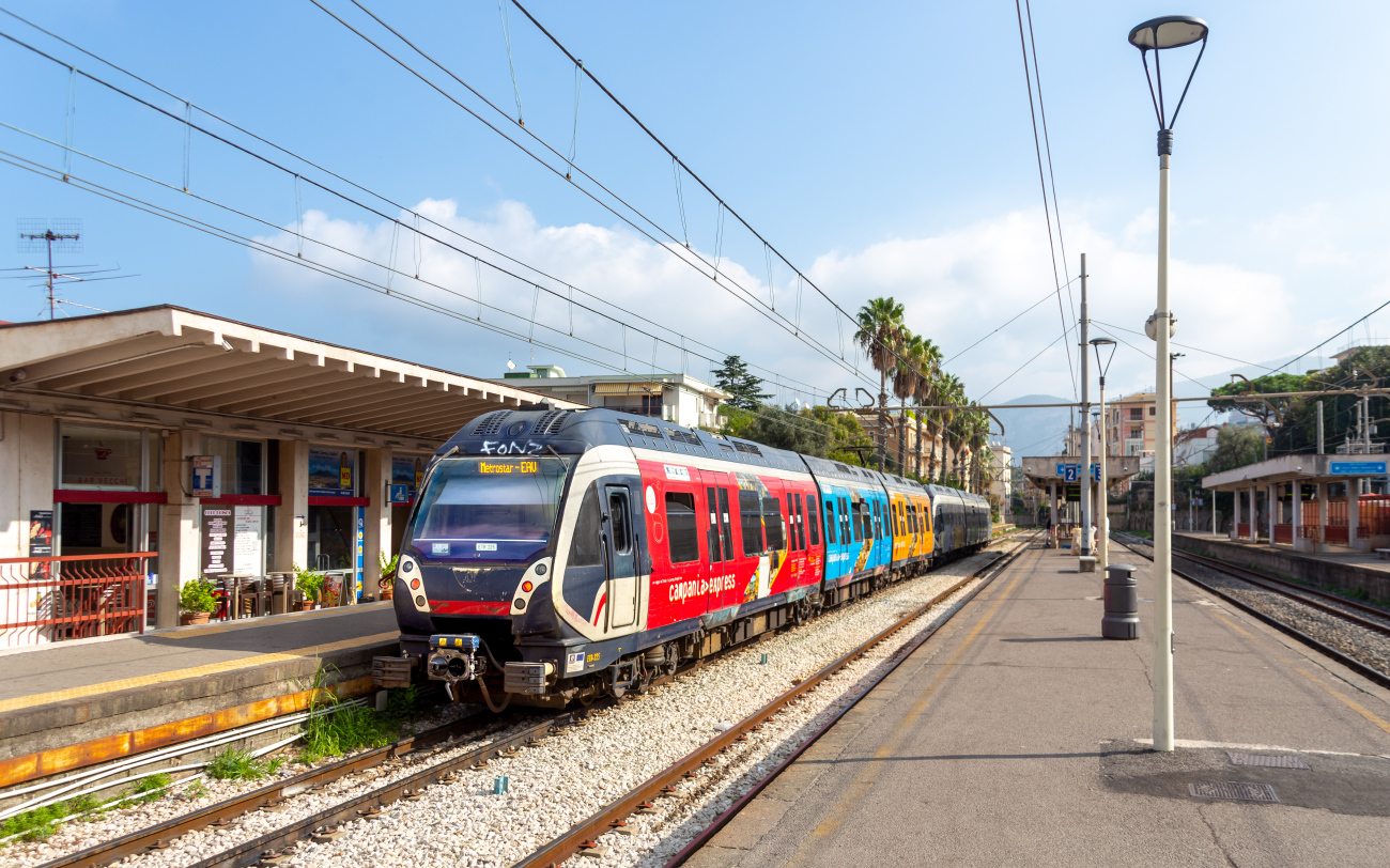 Неаполь, AnsaldoBreda/Firema — Metrostar № ETR 225