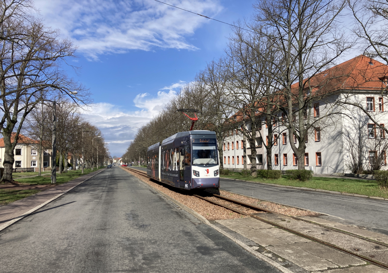 Хальберштадт, Leoliner Fahrzeug-Bau Leipzig NGTW6H № 5; Хальберштадт — Линия на Klus
